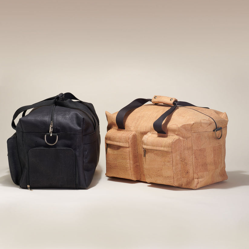 Experience sustainable travel with the Tiradia Travel-Ready Large Duffel, crafted from eco-friendly cork for style and durability.